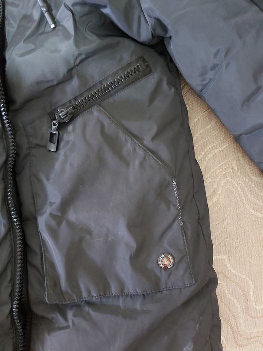 Продаю куртку на мальчика 8-9лет