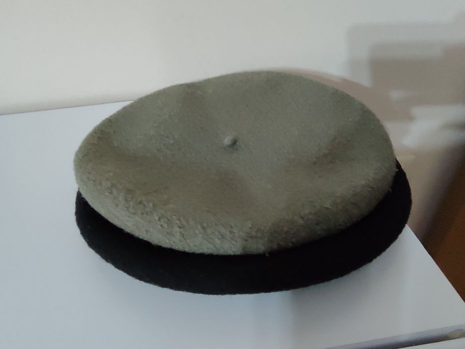 Бирет натуральный кашемир 100%.