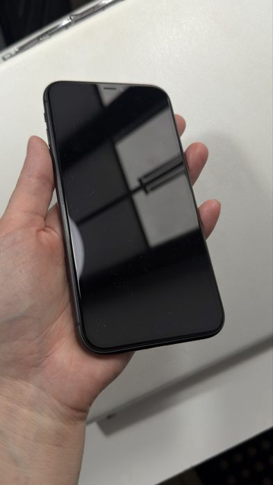 Продам iphone 11