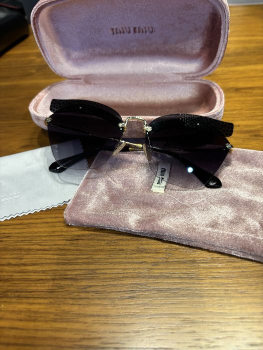 Дамски слънчева очила-Miu-Miu