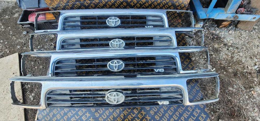 Решётка  Toyota  Hilux Surf 130