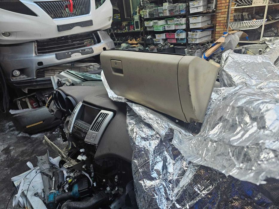 Бардачек на панель RX/330