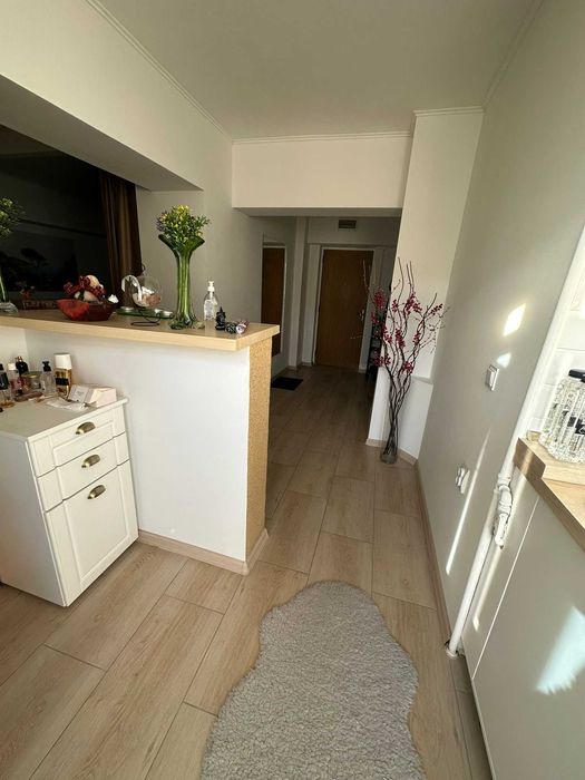 Inchiriez STUDIO untracentral Bd Unirii 64, BRD,complet utilat , NOU !