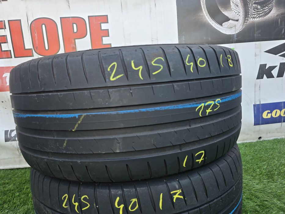 245 40 18 michelin