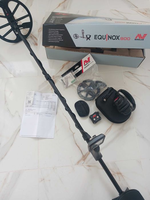 Minelab Equinox 800 ...
