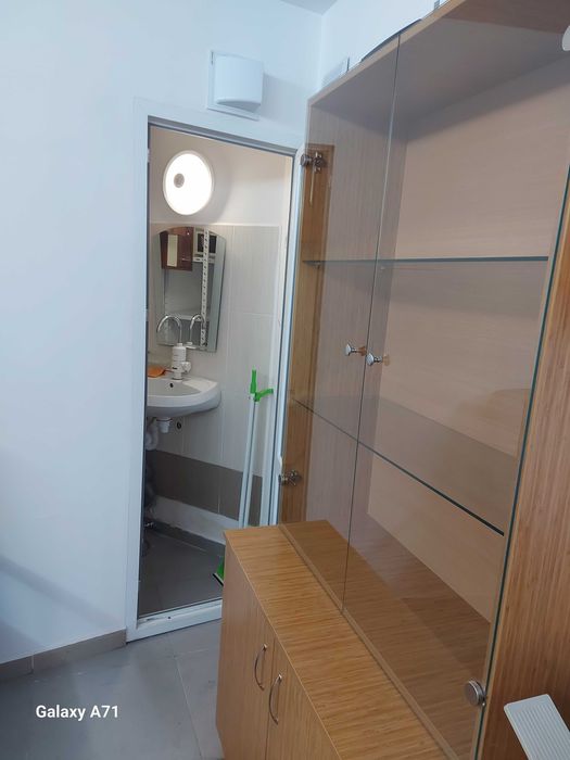 Дава се под наем Офис в Пловдив, Старият град - 25 кв.м за 255 € - Снимка #2