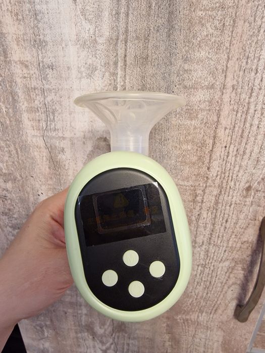 Молокоотсос Breast Pump электрический