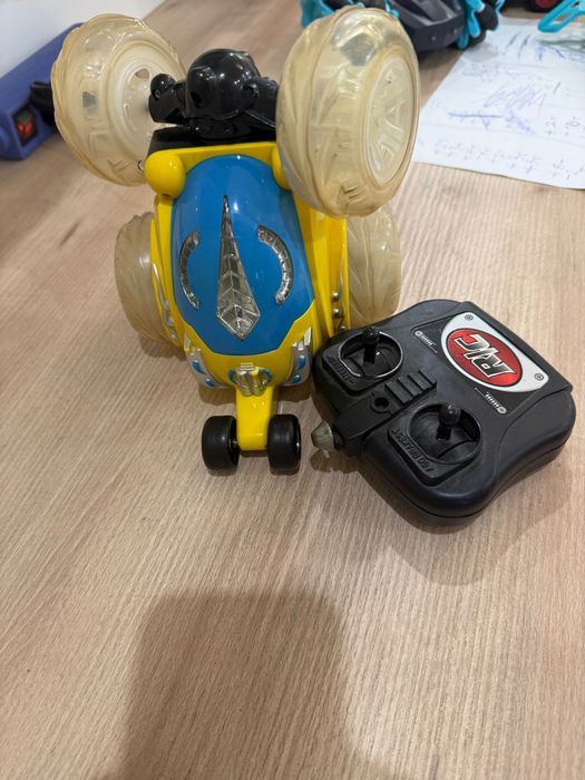 RC каскадьорска кола Crazy Twister с дистанционно