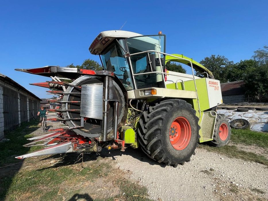 Комбаин ишлаб турган холати зур