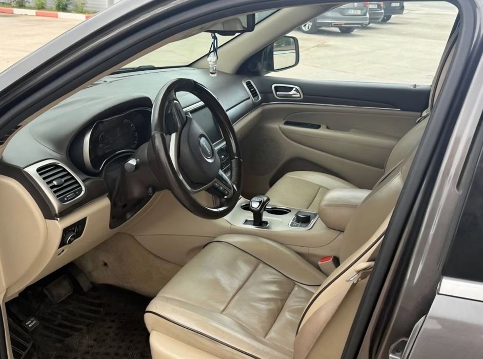 Jeep Grand Cherokee Overland 2015