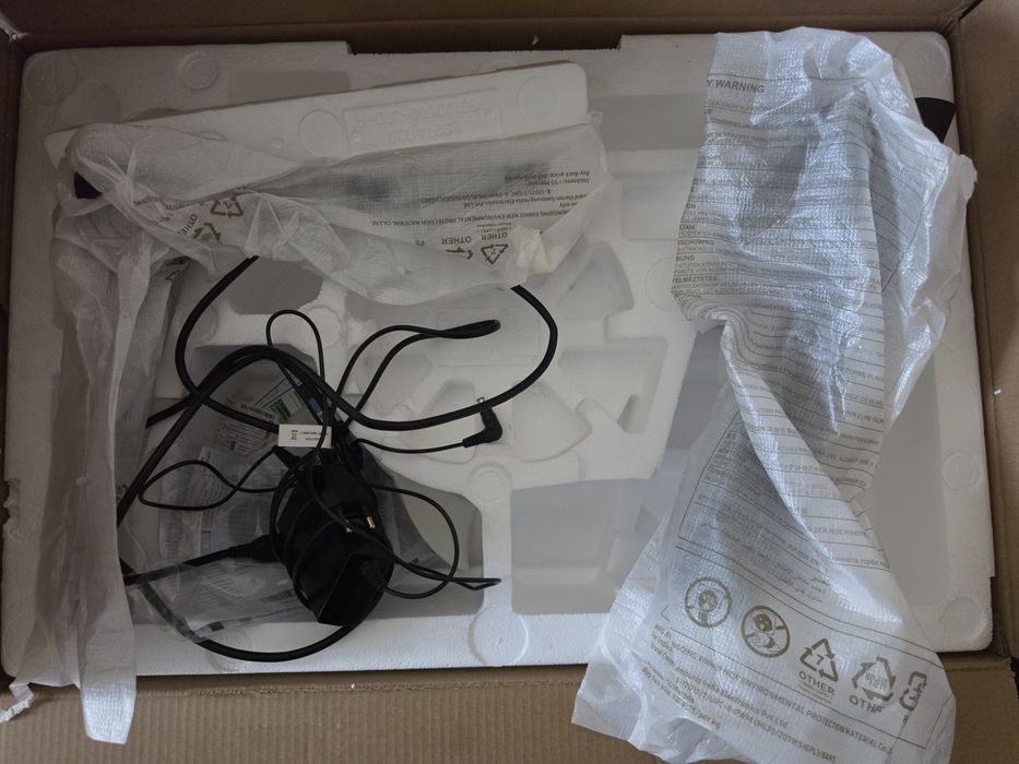 Монитор: Samsung Odyssey G3 27"