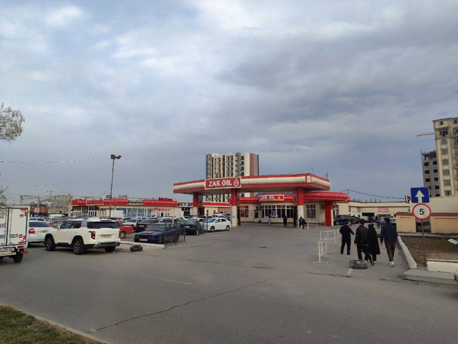 СЕРГЕЛИ продается земля на ПЕРВОЙ ЛИНИИ на участке 50 соток Хонабад