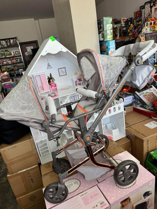 Голяма количка за кукли за близнаци