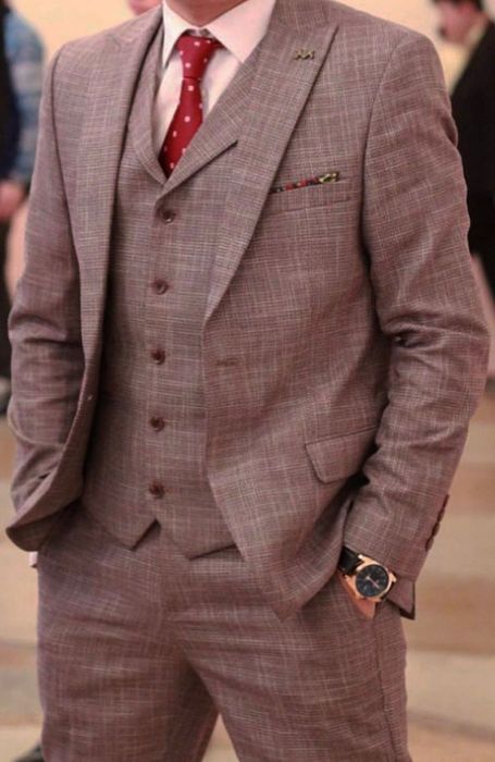 Костюмы мужские уральск