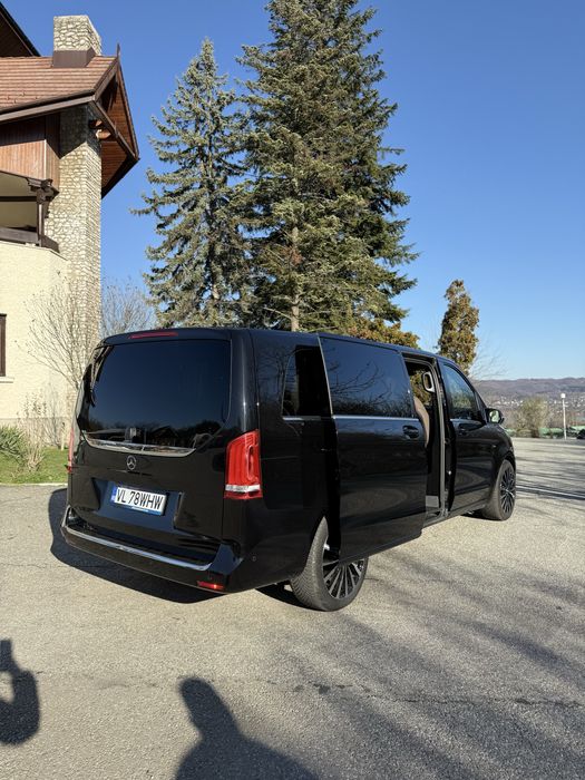 Inchiriez microbuz/van 6 locuri - Mercedes V-Class 250 Extra Lung