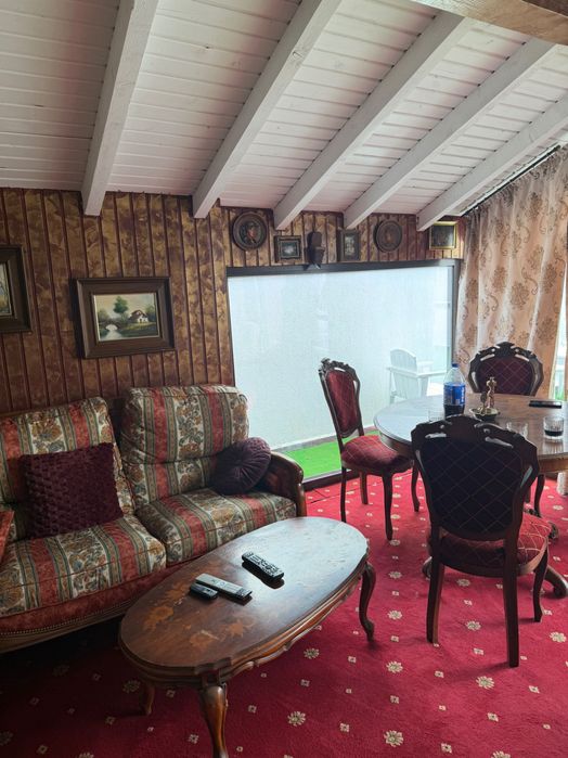 Apartament tip penthouse de inchiriat