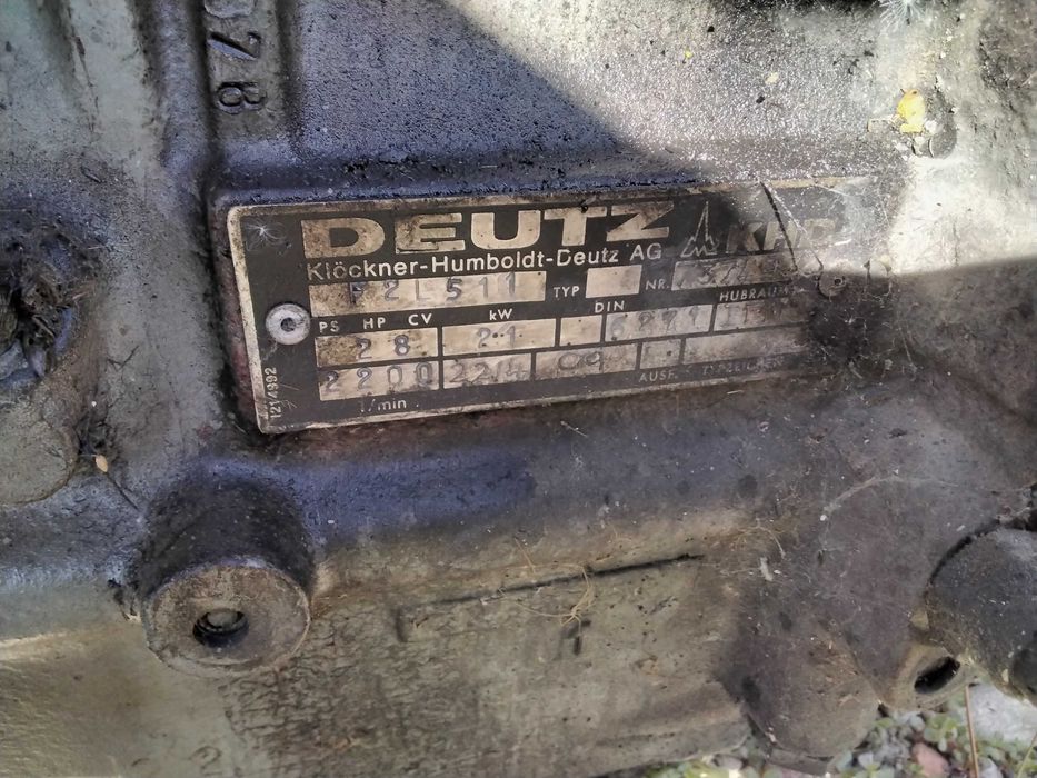 motor  deutz f2l511 2 cilindri motocompresor pornit