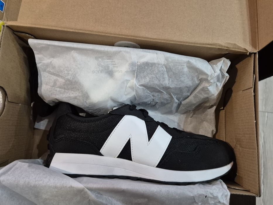 New balance 38, нови 140лв.