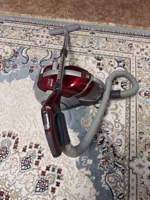 Пылесос LG kompressor