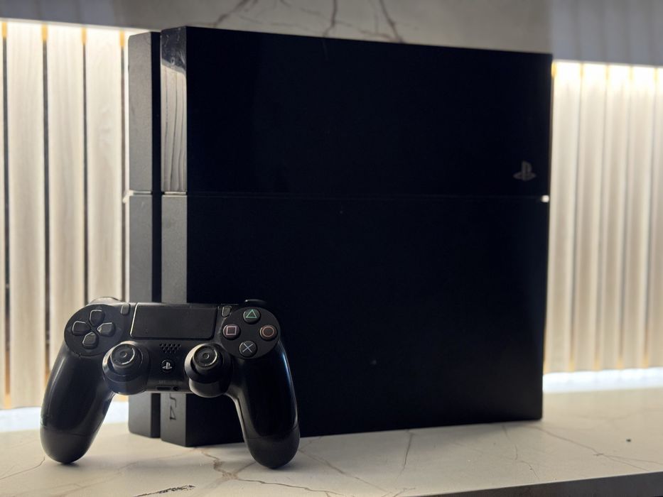 Playstation 4 Fat