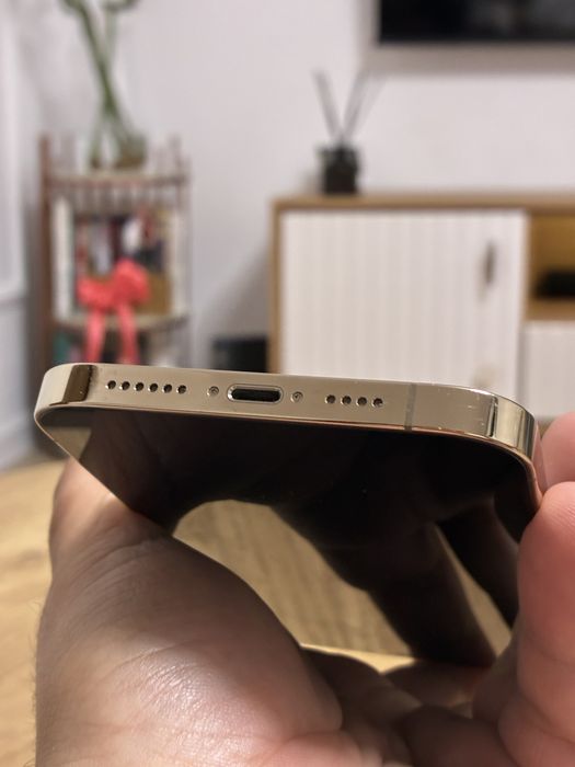 iPhone 12 Pro Max - GOLD - 128GB - Neverlocked