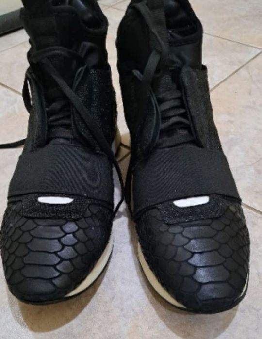 Уникални кецове Balenciaga 38номер