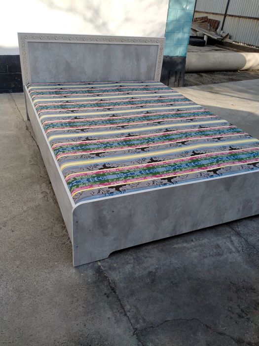 Корпусная мебель Табуретки по 2000