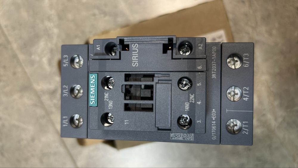 Siemens 3RT2037-1AP00