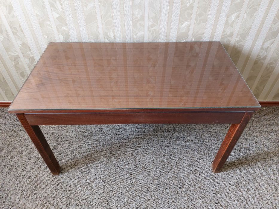 Столик журнальный