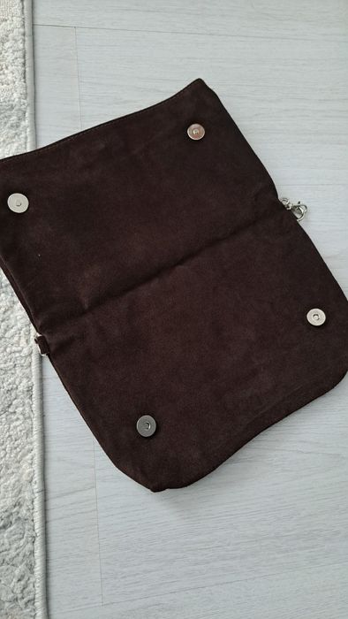 Geanta maro, gen plic