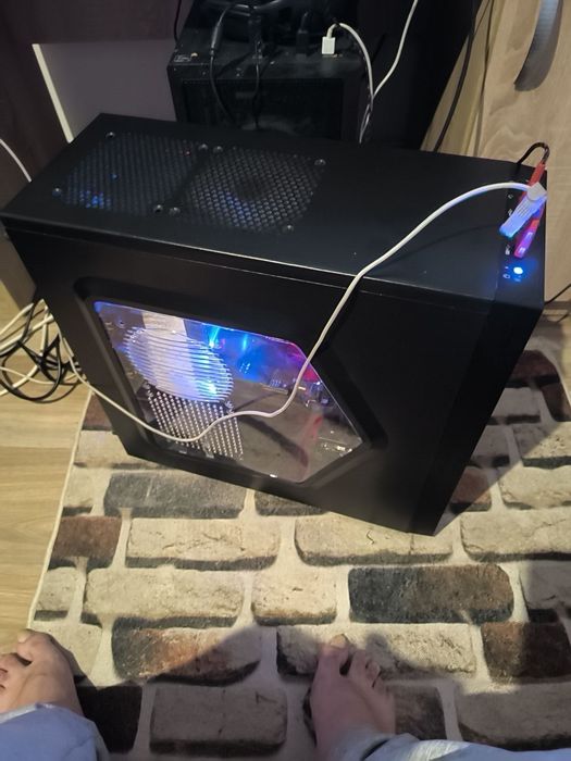 PC Gaming Intel i5 | GTX 1060 6GB | 16GB RAM | Wi-Fi + Tastatură și Mouse Bloody