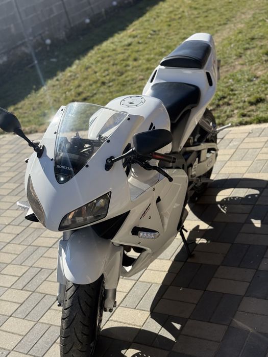 HONDA cbr 600 RR