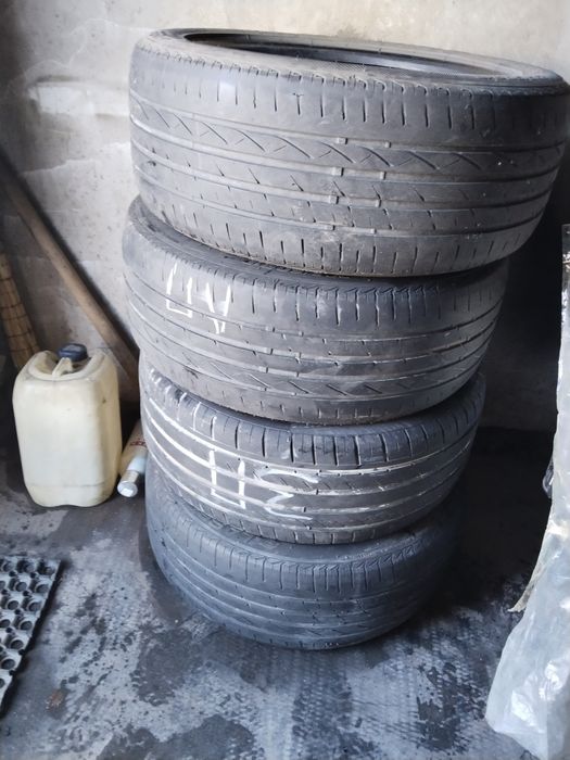Продам резину комплект