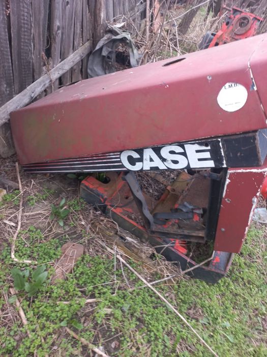 Vand Capotaje Sasiu Motor Piese Tractor Case , David Brown