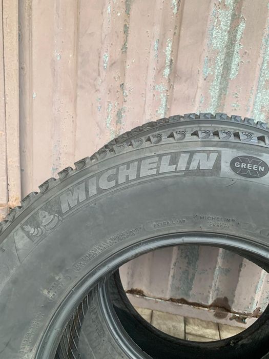 Продам зимние шины michelin