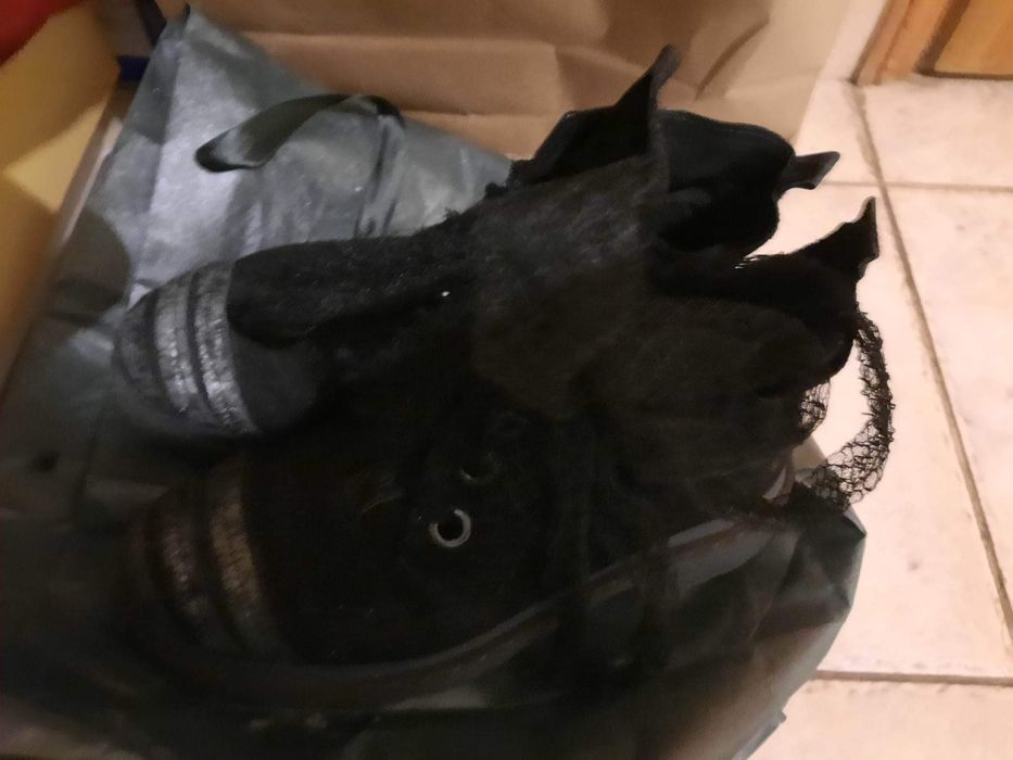 Боти и дрехи на фетиш/fetish