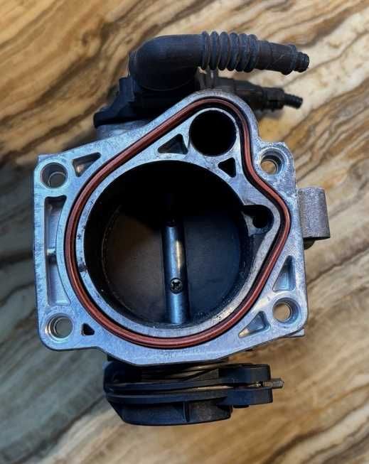 Clapeta acceleratie completa BMW E36 E46 316i 318i M43 Z3 1.8 2.0 non vanos
