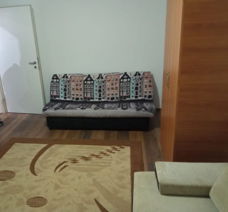 De  vanzare apartament  cu 1 camera  Calea Aradu