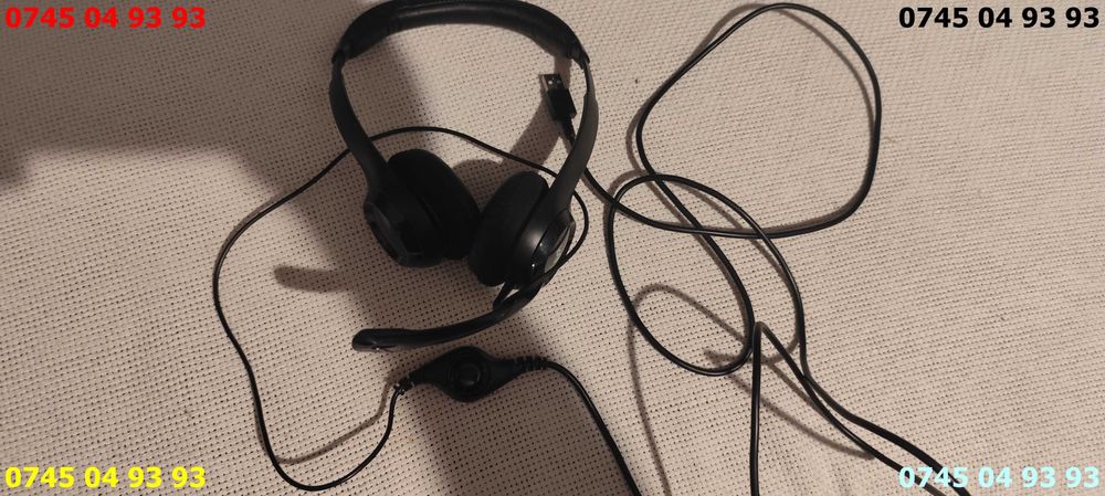 casti cu microfon LOGITEK pe usb cablu lung si consola de volum