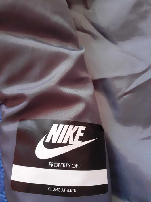 Яке/елек Nike 100%оригинал