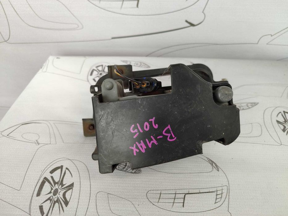 Proiector Ceata Dreapta cu Suport Bara / Halogen Ford B-Max Minivan 2012–2017 / Cod OEM AV11-15266-AB (5D2)