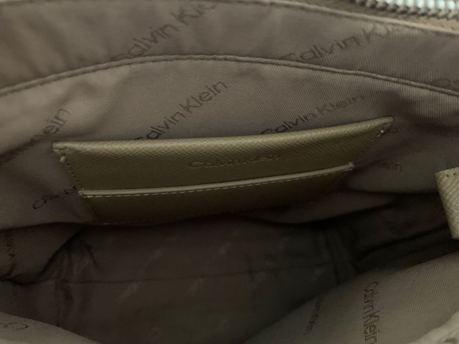 Дамска чанта Calvin Klein