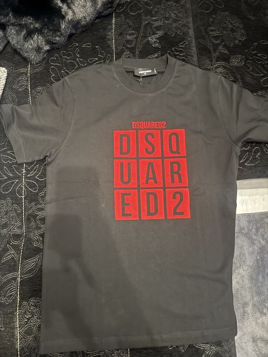 Тениска супер качвство Dsquared2   Размври - XL-L-M-S