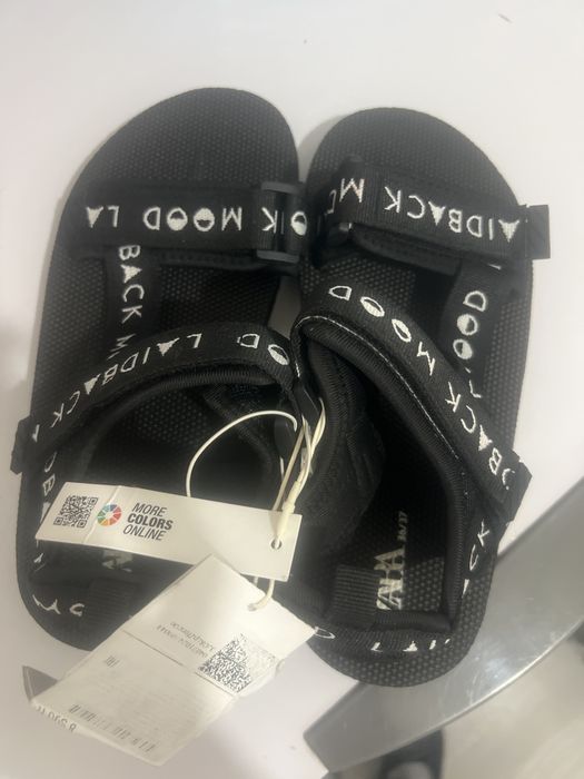 Сандали Zara новые