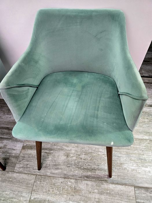 Set 2 scaune catifea verde mentă, picioare din metal,  stil modern