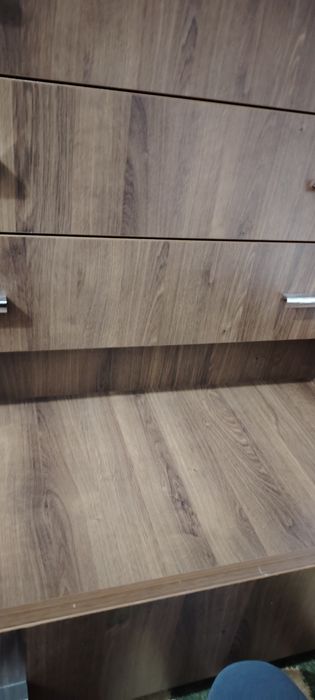 Комод большой, вместительный