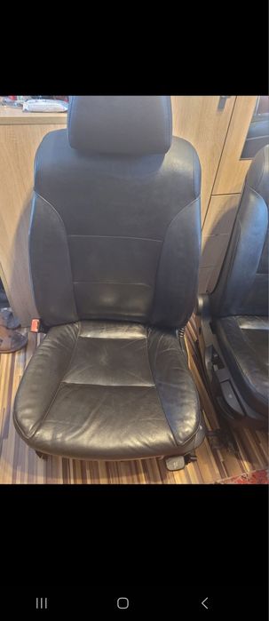 Vând scaune și bancheta bmw e61
