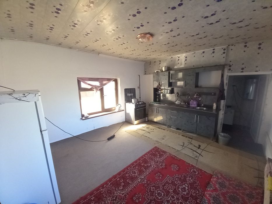 Srochna sotiladi arzon narxda KADASTR QILINGAN