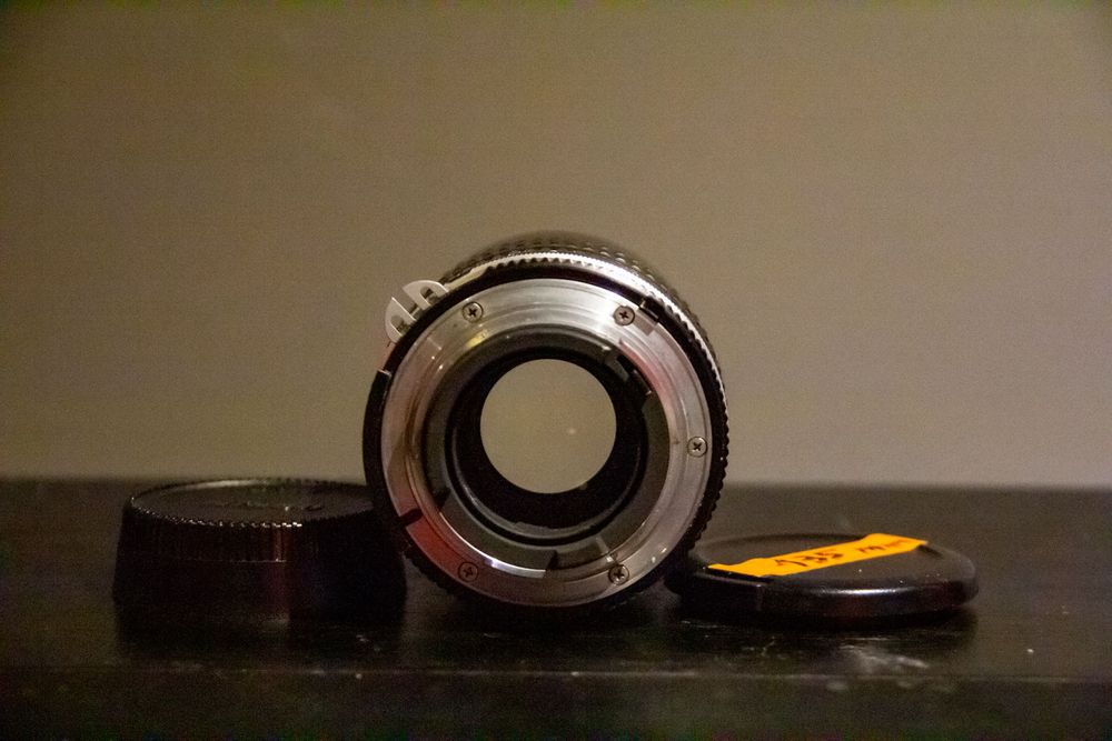 Obiective Nikon 135mm f/2.8 AI-s & Nikon Zoom-NIKKOR 80-200mm f/4 AI-s