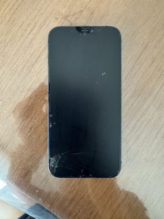 Айфон 12 pro max 70000
